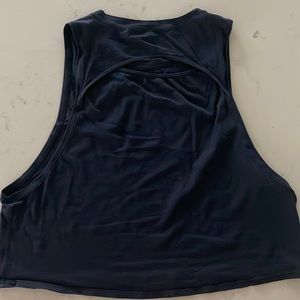 Lululemon navy crop top - like new